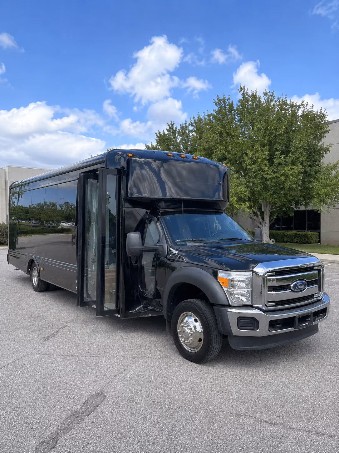Mount Pleasant Birthday, Sweet 16, & Quinceañera Party Bus Rentals
