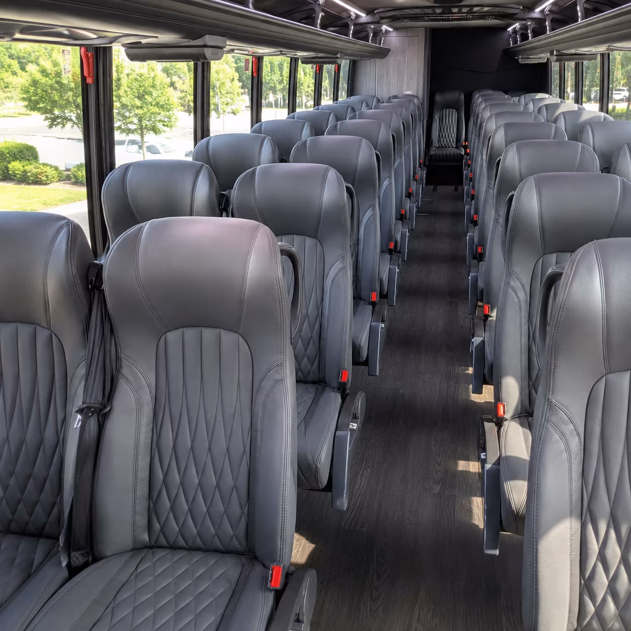 Savannah Airport Shuttle & Transportation party bus exterior