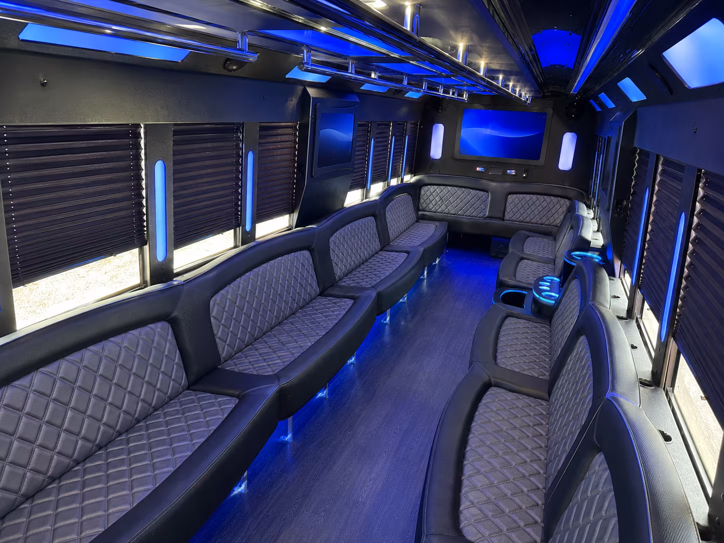 Savannah Prom & Homecoming Transportation onboard seating