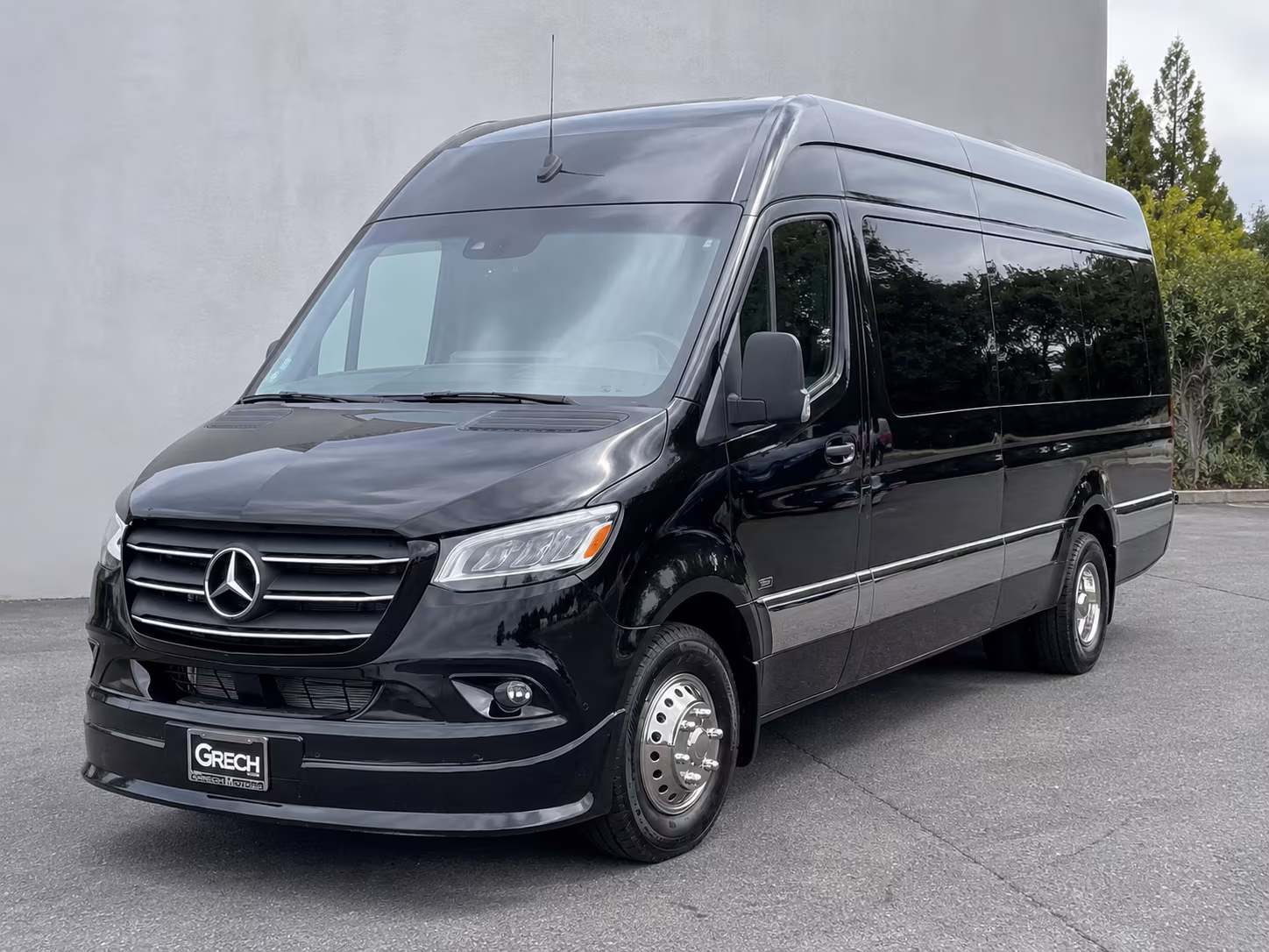 Sprinter Van Exterior