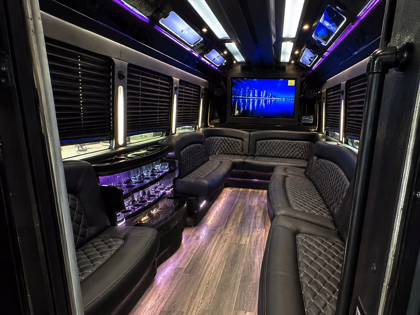 Summerville Homecoming & Prom Party Bus Rentals