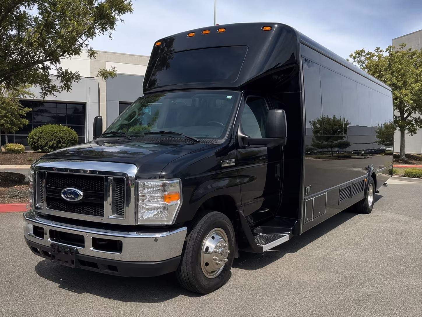 Warner Robins Party Bus Rental